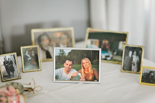 fresh and pretty countryside wedding in Gnesta, Sweden, photos by 2 Brides Photography | junebugweddings.com