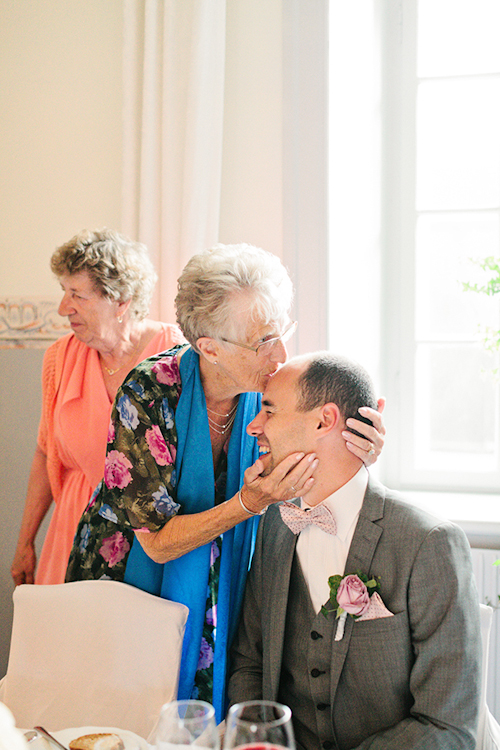 fresh and pretty countryside wedding in Gnesta, Sweden, photos by 2 Brides Photography | junebugweddings.com