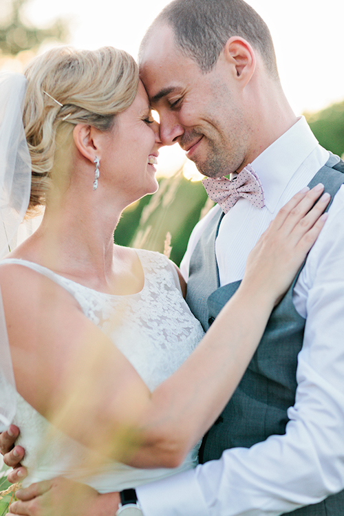 fresh and pretty countryside wedding in Gnesta, Sweden, photos by 2 Brides Photography | junebugweddings.com