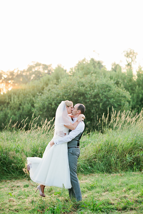 fresh and pretty countryside wedding in Gnesta, Sweden, photos by 2 Brides Photography | junebugweddings.com