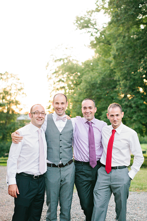 fresh and pretty countryside wedding in Gnesta, Sweden, photos by 2 Brides Photography | junebugweddings.com