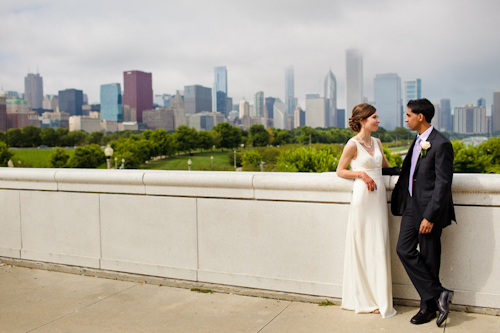 Bright, exuberant Hindu wedding - photos by Cathy and David Photographers | junebugweddings.com