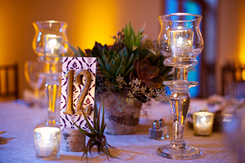 Classic downtown Chicago wedding at The Ivy Room - photos by David Wittig Photography | junebugweddings.com