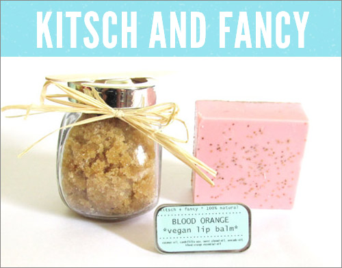 Junebug Holiday Giveaway - Kitsch + Fancy | junebugweddings.com