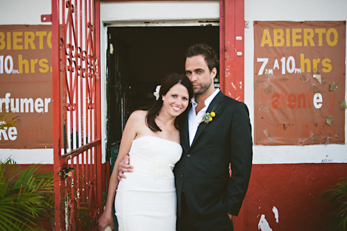 Mexico destination wedding, photos by Jillian Mitchell Photography | junebugweddings.com