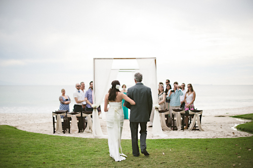 Mexico destination wedding, photos by Jillian Mitchell Photography | junebugweddings.com