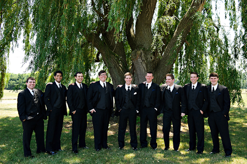 Wedding at Basilica of the Sacred Heart, Notre Dame Cathedral - photos by Browne Photography | junebugweddings.com