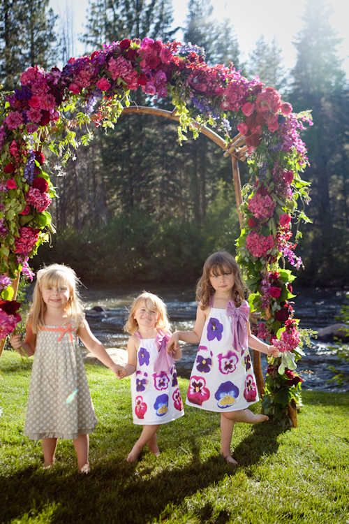 Lake Tahoe wedding in saturated jewel tones - photos by Catherine Hall Studios | junebugweddings.com