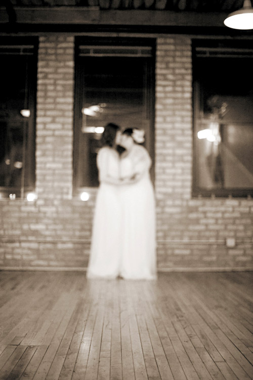 Urban Vintage Wedding at Ravenswood Center, photo by Katie Robertson and Eva Lempert