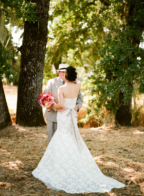 Napa wedding at Solage Calistoga with a blue, coral orange, and fuchsia pink wedding color palette | via junebugweddings.com