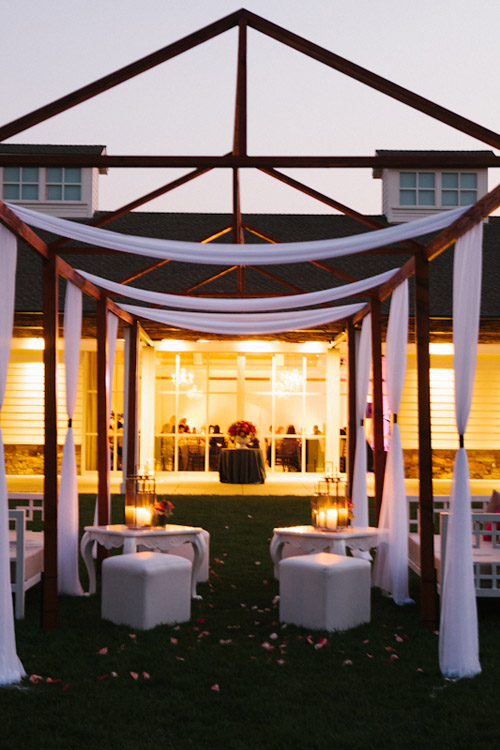 Napa wedding at Solage Calistoga with a blue, coral orange, and fuchsia pink wedding color palette | via junebugweddings.com