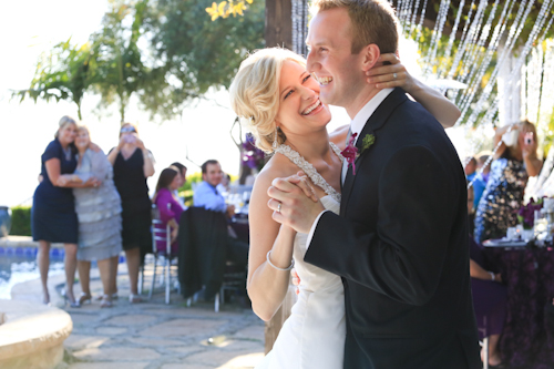 California estate wedding with elegant purple color palette, photos by Stephanie Hogue Photography | junebugweddings.com