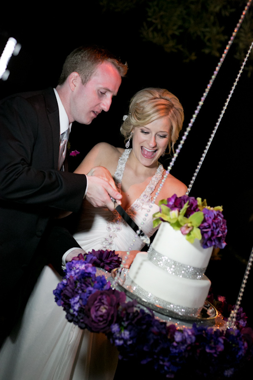 California estate wedding with elegant purple color palette, photos by Stephanie Hogue Photography | junebugweddings.com