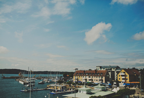 Stockholm, Sweden island wedding, photos by Ariel Renae Photography | junebugweddings.com