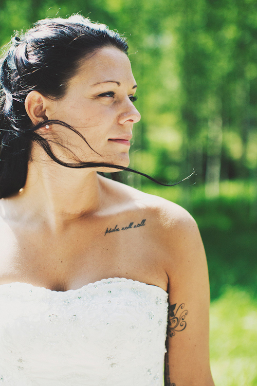 Stockholm, Sweden island wedding, photos by Ariel Renae Photography | junebugweddings.com