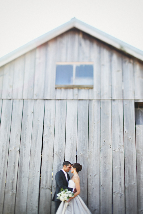 timeless and classic wedding photos by Michele M Waite Photography | junebugweddings.com