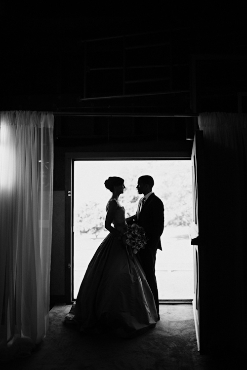 timeless and classic wedding photos by Michele M Waite Photography | junebugweddings.com