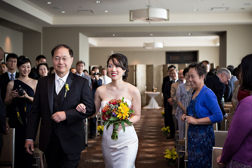 /img/whatjunebugloves/january2012/trump-international-hotel-and-tower-chicago-wedding-wasio-photography-25.jpg | junebugweddings.com