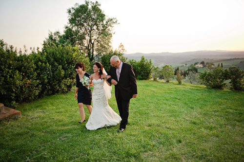 Italian villa wedding in Tuscany | junebugweddings.com