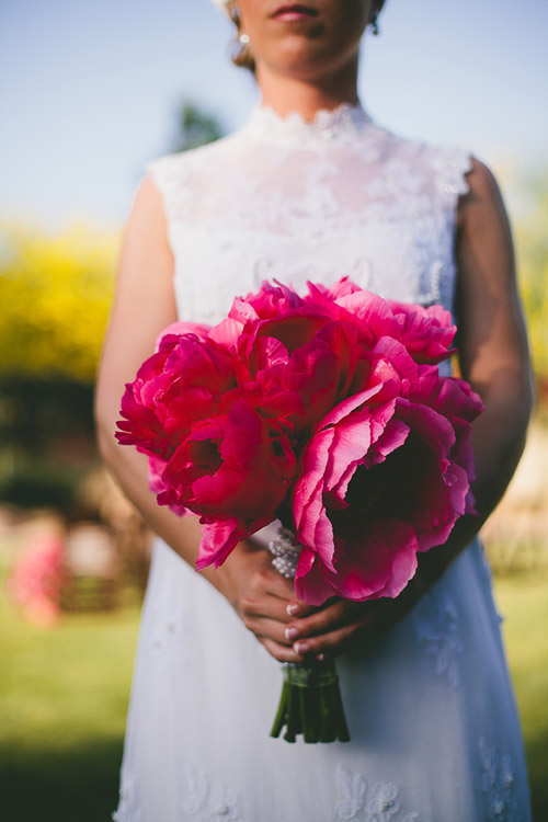 vintage backyard wedding in Phoenix, Arizona, photos by Mike Olbinski Photography