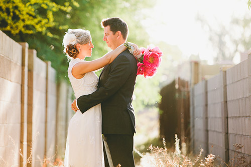 vintage backyard wedding in Phoenix, Arizona, photos by Mike Olbinski Photography