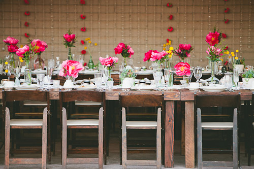 vintage backyard wedding in Phoenix, Arizona, photos by Mike Olbinski Photography