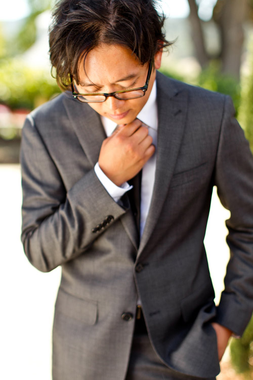 Elegant Yellow Wedding at HammerSky Vineyards - photos by Mike Larson | Junebug Weddings