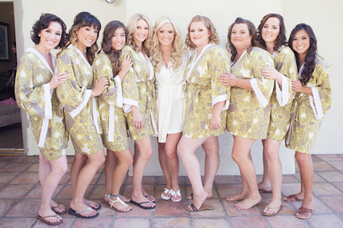 Rustic chic wedding at Maravilla Gardens - photo by Christine Bentley Photography | junebugweddings.com