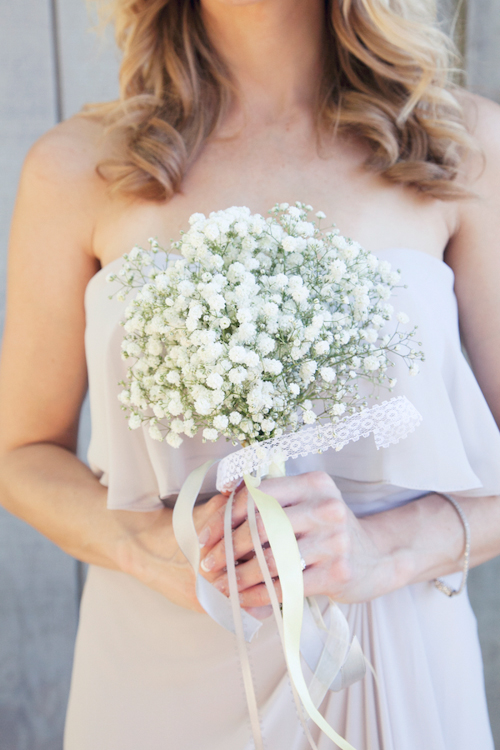 Rustic chic wedding at Maravilla Gardens - photo by Christine Bentley Photography | junebugweddings.com