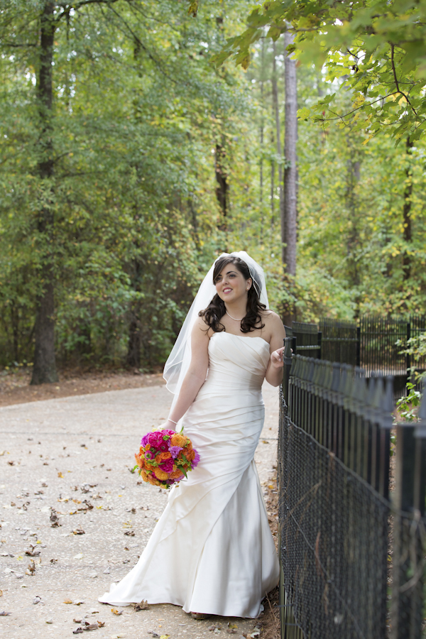 Christopher Confero Designs bright colored wedding in Alabama, photos by Wynter Photography | via junebugweddings.com