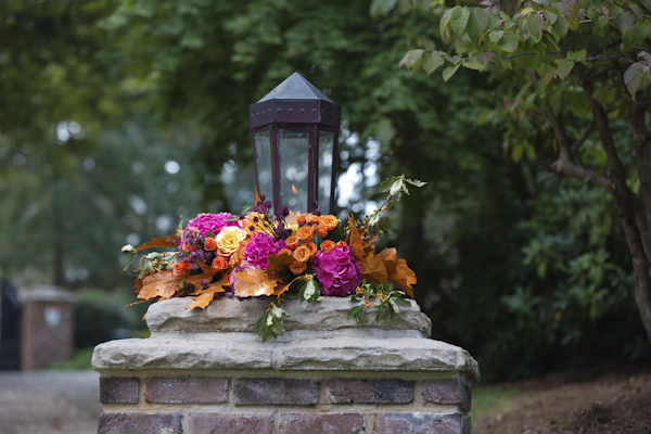 Christopher Confero Designs bright colored wedding in Alabama, photos by Wynter Photography | via junebugweddings.com