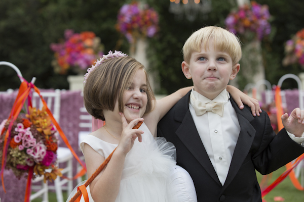 Christopher Confero Designs bright colored wedding in Alabama, photos by Wynter Photography | via junebugweddings.com