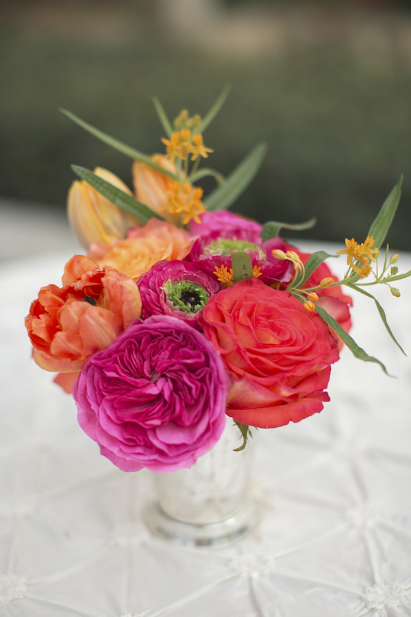 Christopher Confero Designs bright colored wedding in Alabama, photos by Wynter Photography | via junebugweddings.com