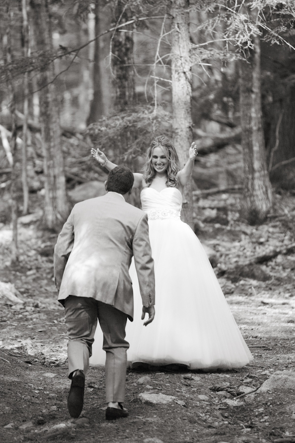 Maine wedding at Camp Takajo, photos by Adam Sjöberg and Nathan Smith for Ira Lippke Studios | via junebugweddings.com