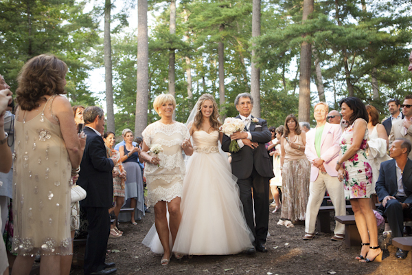 Maine wedding at Camp Takajo, photos by Adam Sjöberg and Nathan Smith for Ira Lippke Studios | via junebugweddings.com