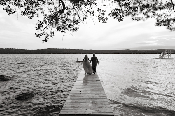 Maine wedding at Camp Takajo, photos by Adam Sjöberg and Nathan Smith for Ira Lippke Studios | via junebugweddings.com