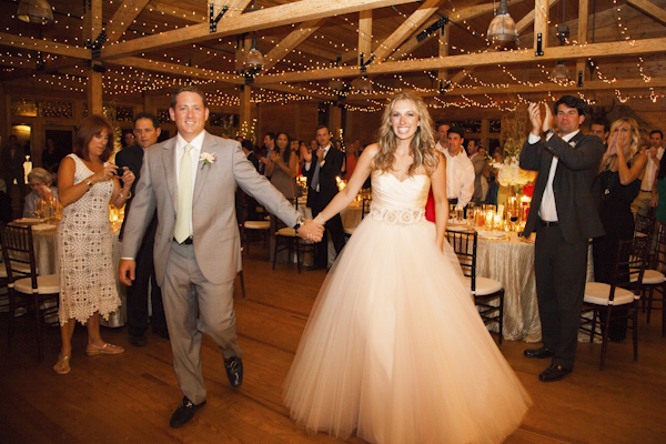 Maine wedding at Camp Takajo, photos by Adam Sjöberg and Nathan Smith for Ira Lippke Studios | via junebugweddings.com