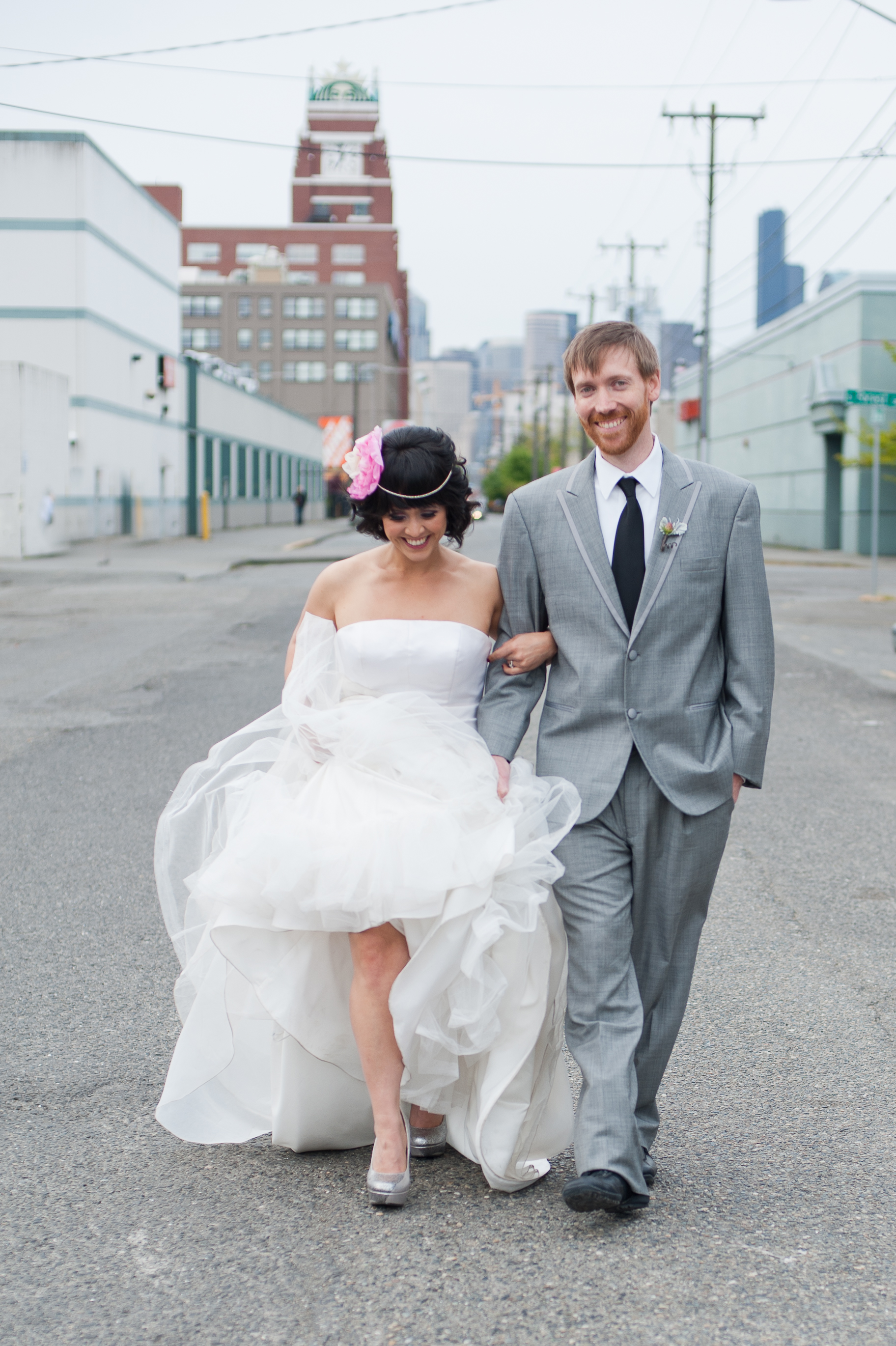 urban chic inspiration photo shoot, photos by Nikki Closser  | via junebugweddings.com