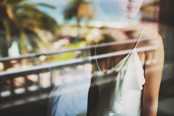 pink and white beach wedding at Montage Laguna Beach in California, photos by Erik Clausen  | via junebugweddings.com