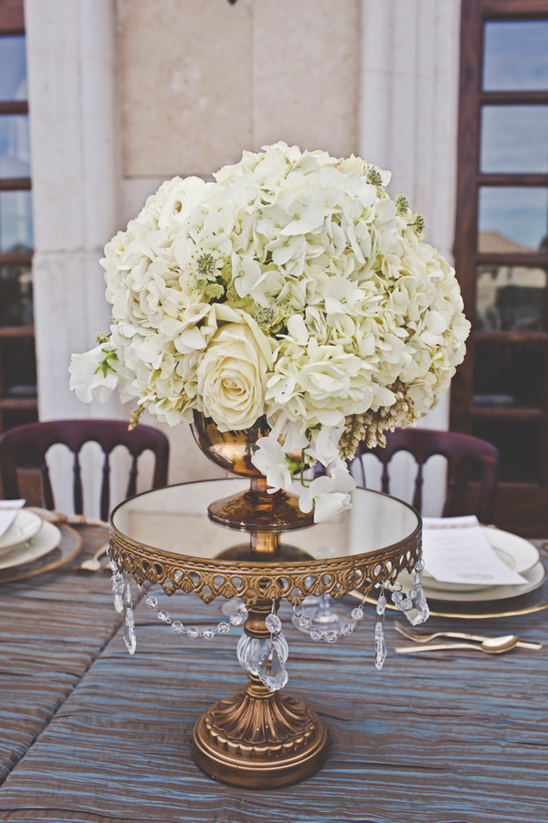 Boho glam styled shoot, photos by Lindsey Gomes Photography | via junebugweddings.com