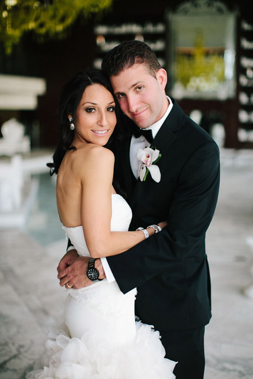 Modern chic wedding at the Viceroy Miami, photo by Becca Borge Photography | junebugweddings.com