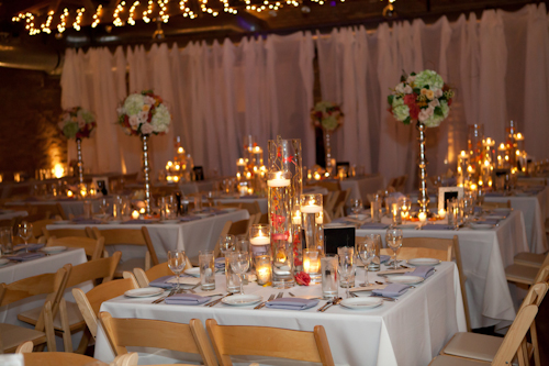 Downtown Chicago wedding at Loft on Lake - photos by Becky Brown Photography | junebugweddings.com