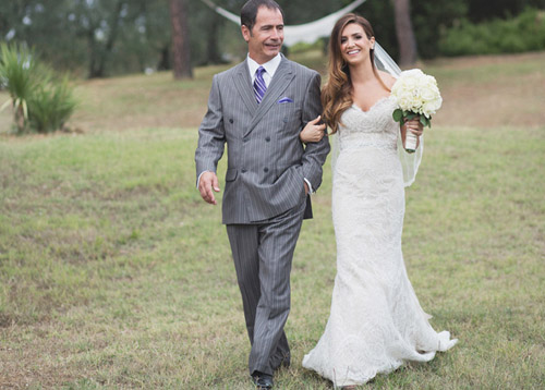 destination wedding in Tuscany, Italy - photo by Whitewall Photography | junebugweddings.com