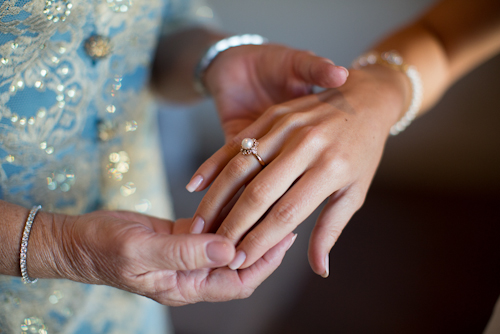 Elegant wedding at Louisiana Private Estate with photos by Courtney Dellafiora | junebugweddings.com