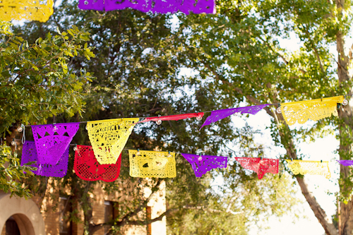 Bright wedding at The Gage Hotel in Marathon, Texas - photos by Spink Studio | junebugweddings.com