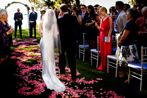 Lake Tahoe, Nevada modern wedding, photo by Mauricio Arias of Chrisman Studios | junebugweddings.com