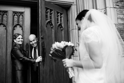 peach, pink and coral wedding at The Carlu in Toronto, Ontario, Canada with photos by Jenna & Tristan | via junebugweddings.com