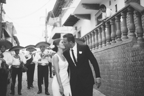 Puerto Vallarta Elopement, photos by Jillian Mitchell | junebugweddings.com