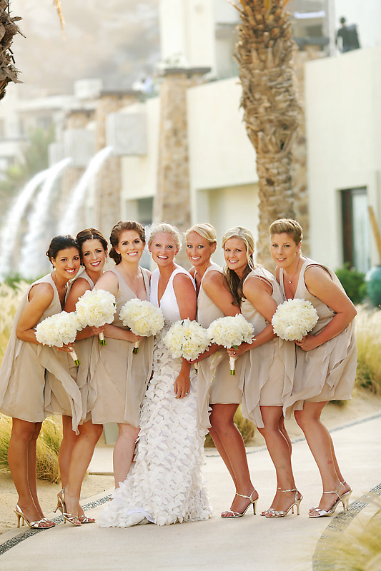 gold and white wedding and rehearsal dinner at Capella Pedregal Resort in Cabo San Lucas, photos by Chris Plus Lynn | via junebugweddings.com