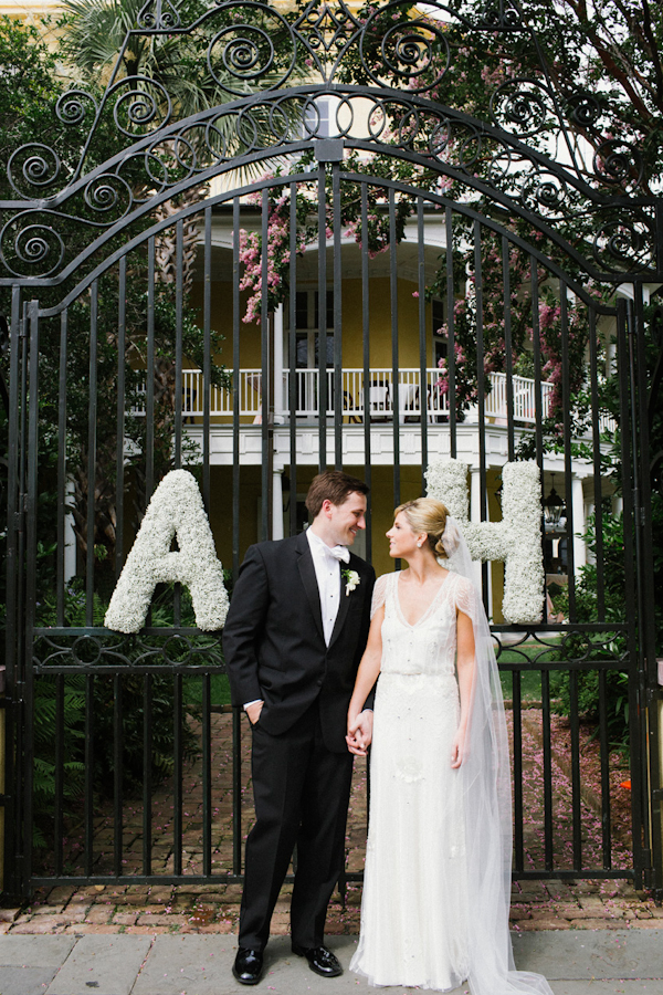 wedding at The William Aiken House in Charleston, South Carolina with photos by Paige Winn Photo | via junebugweddings.com